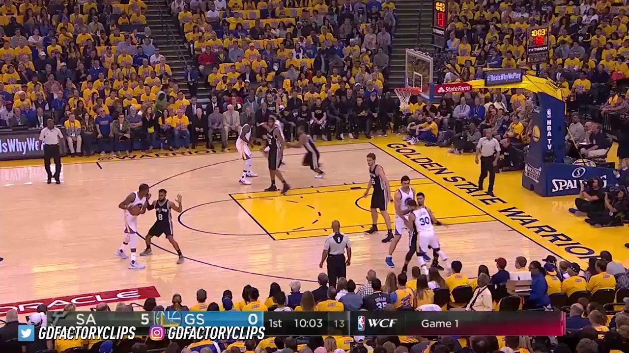 PG游戏-库里回归赛场，出色防守首场状态亮眼，DWG观众沸腾！的简单介绍